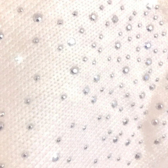 Metallic Silver Studded Ivory Knit Scarf - Picture 4 of 7